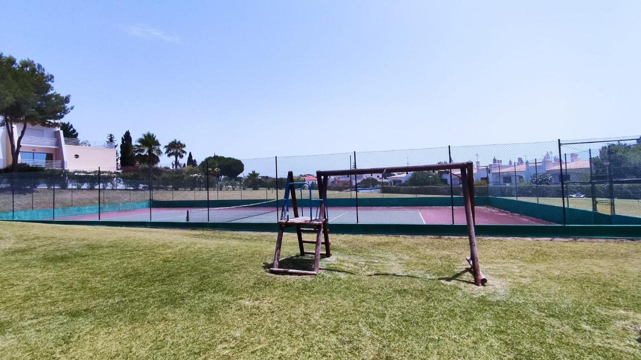 01 Sra Da Rocha Com Piscina E Ac - Casas & Papeis Διαμέρισμα Armação de Pêra Εξωτερικό φωτογραφία